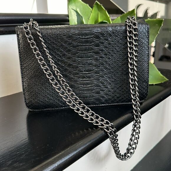 New python embossed vegan leather shoulder handbag purse gun metal designer-like - Picture 3 of 11